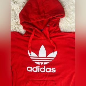 Adidas sweatshirt. Size Medium. Good condition.